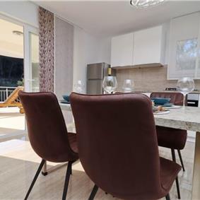 6 Bedroom Beachfront Villa with Heated Pool near Vela Luka on Korcula Island, Sleep 12